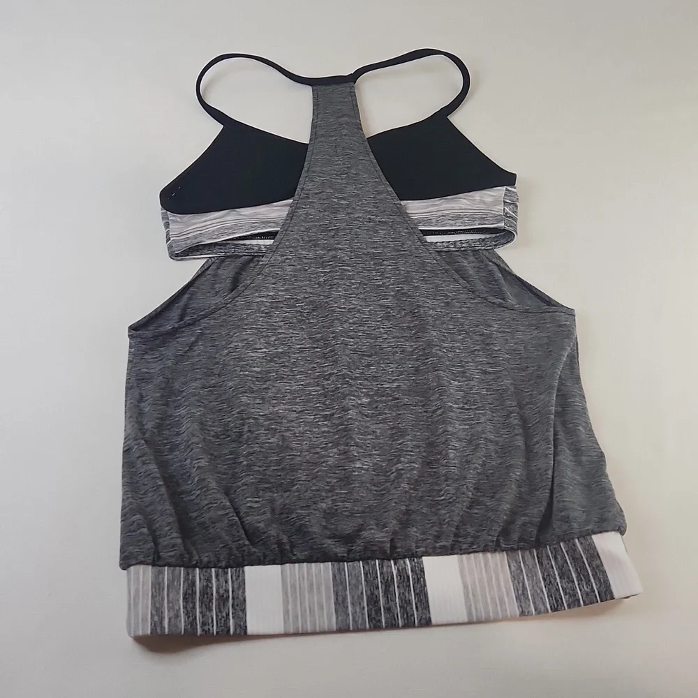 Nike gray tank top with built-in bralett. Size M